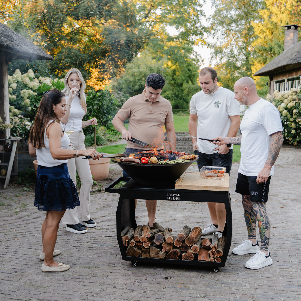 BBQ Plancha Grill Big Jack Black 3.0 - Con tapa y leñero